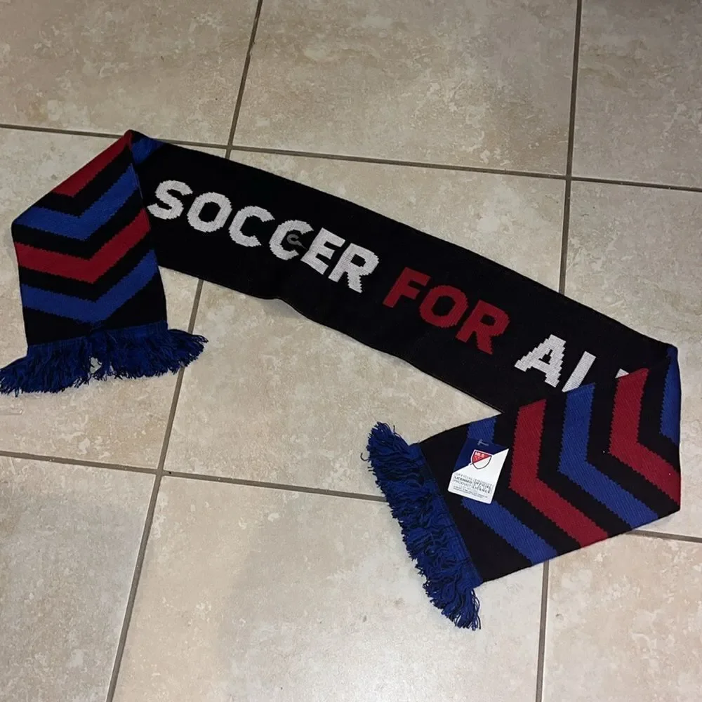 New NWT San Jose Earthquakes 1974 retro soccer futbol team MLS supporter scarf